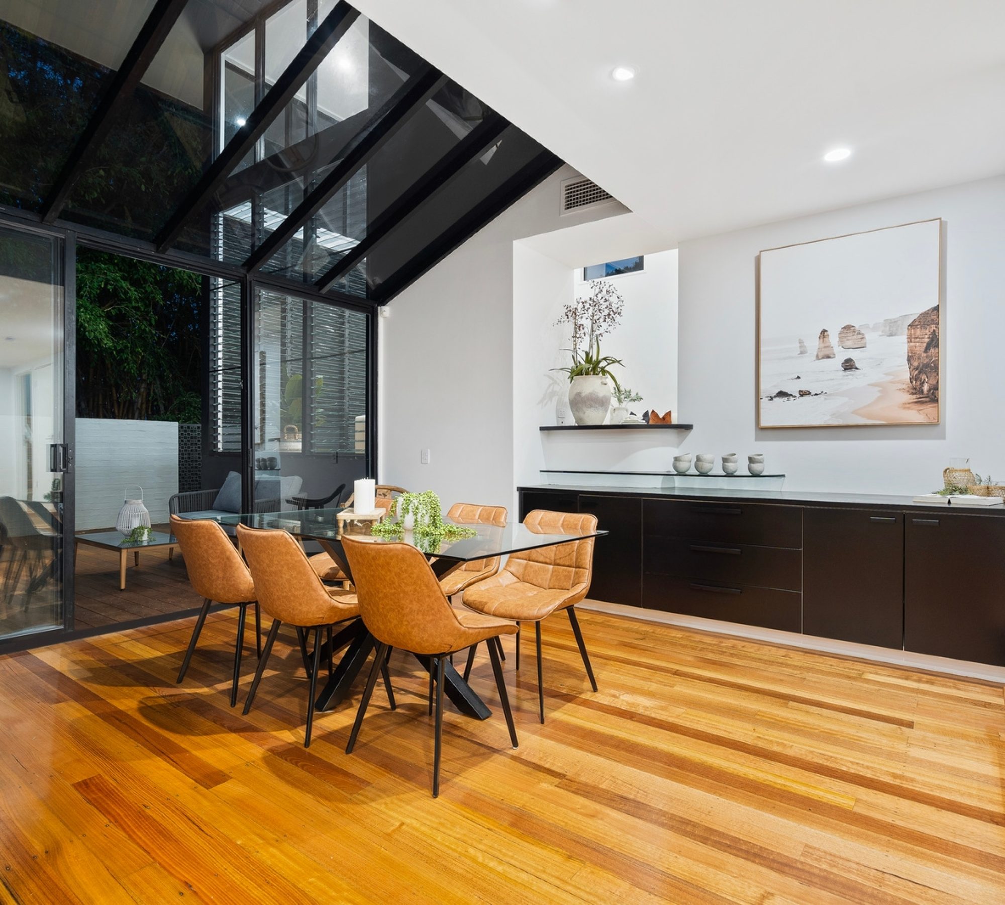 6405704d-2e72-4c98-96b3-b4e180c37bb8-Southport-2026-02-18-104139-9