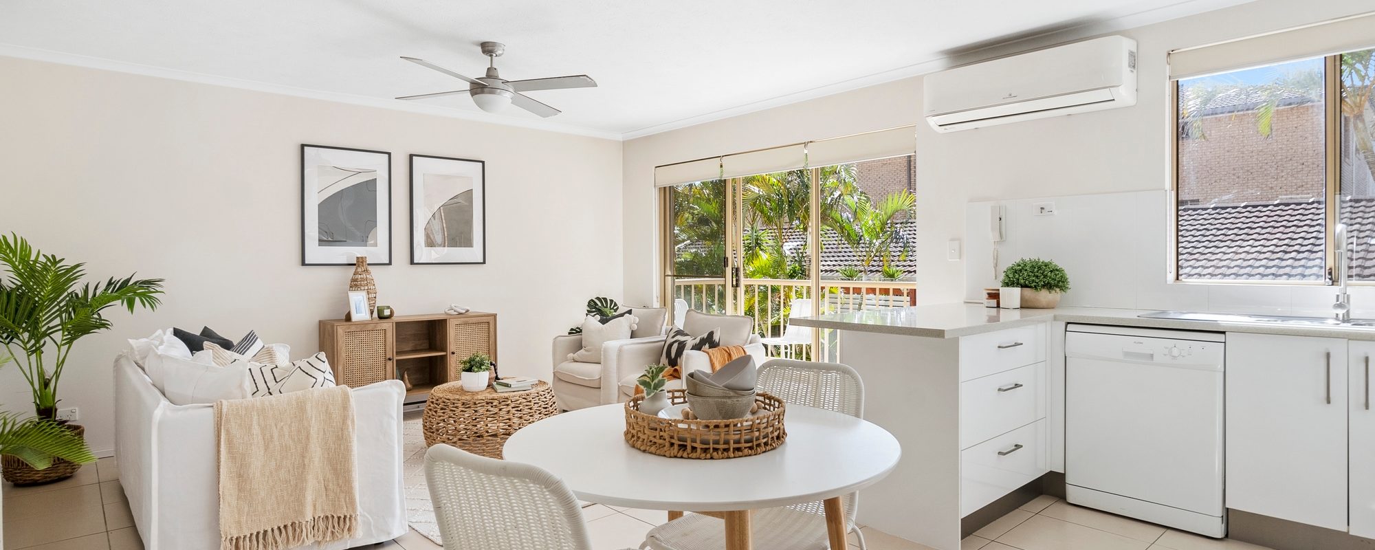 64d5e9c4-6a99-4ab2-b422-f5d8454203fc-Mermaid-Beach-2026-02-18-103926-1