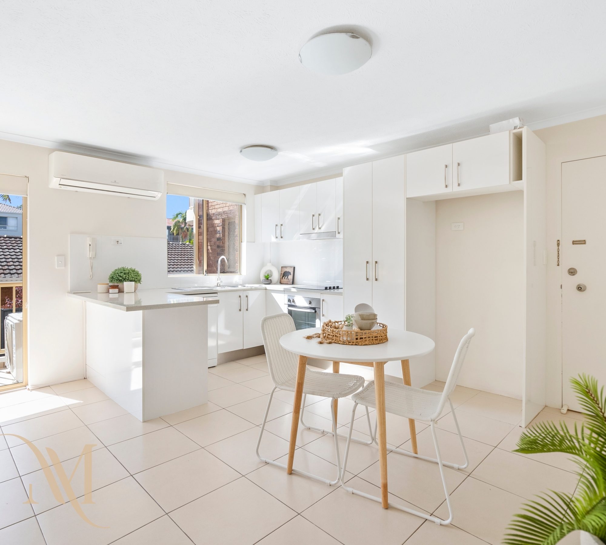 64d5e9c4-6a99-4ab2-b422-f5d8454203fc-Mermaid-Beach-2026-02-18-103926-2