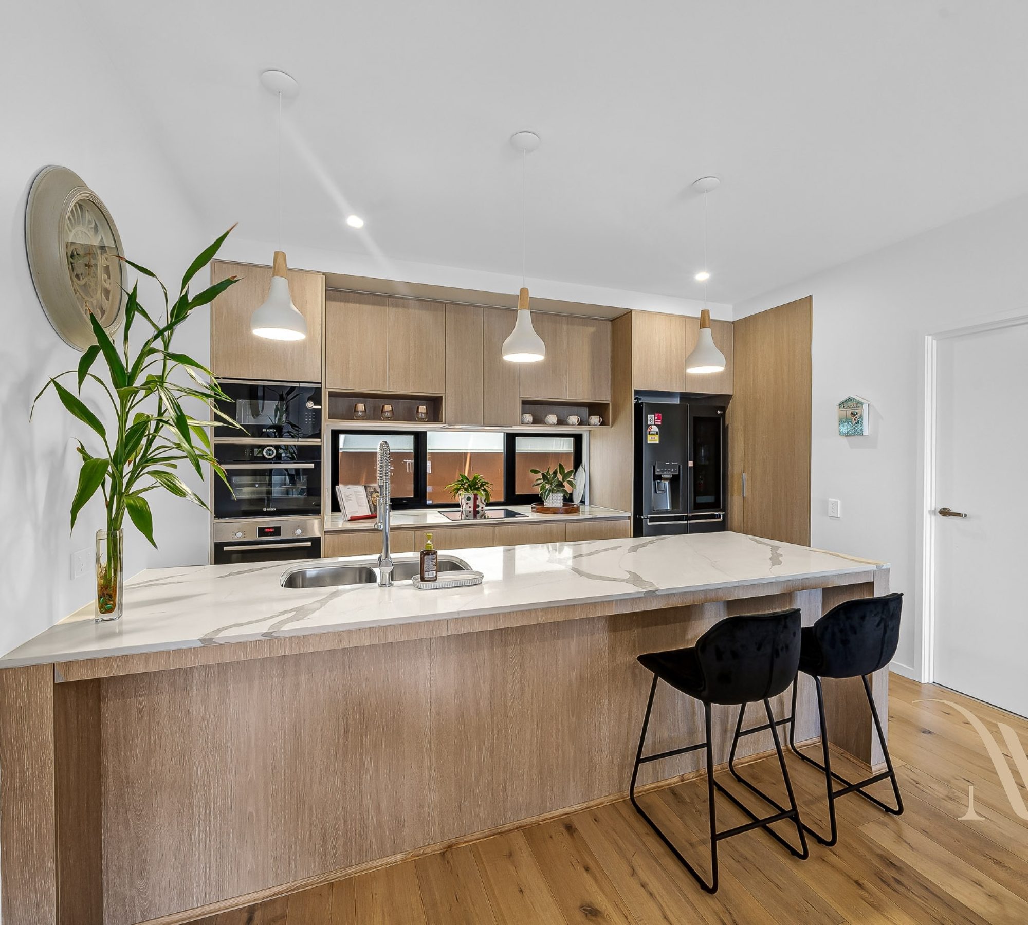 65b79bb6-a1eb-457a-b005-dffb95673ade-Palm-Beach-2026-02-18-103543-10