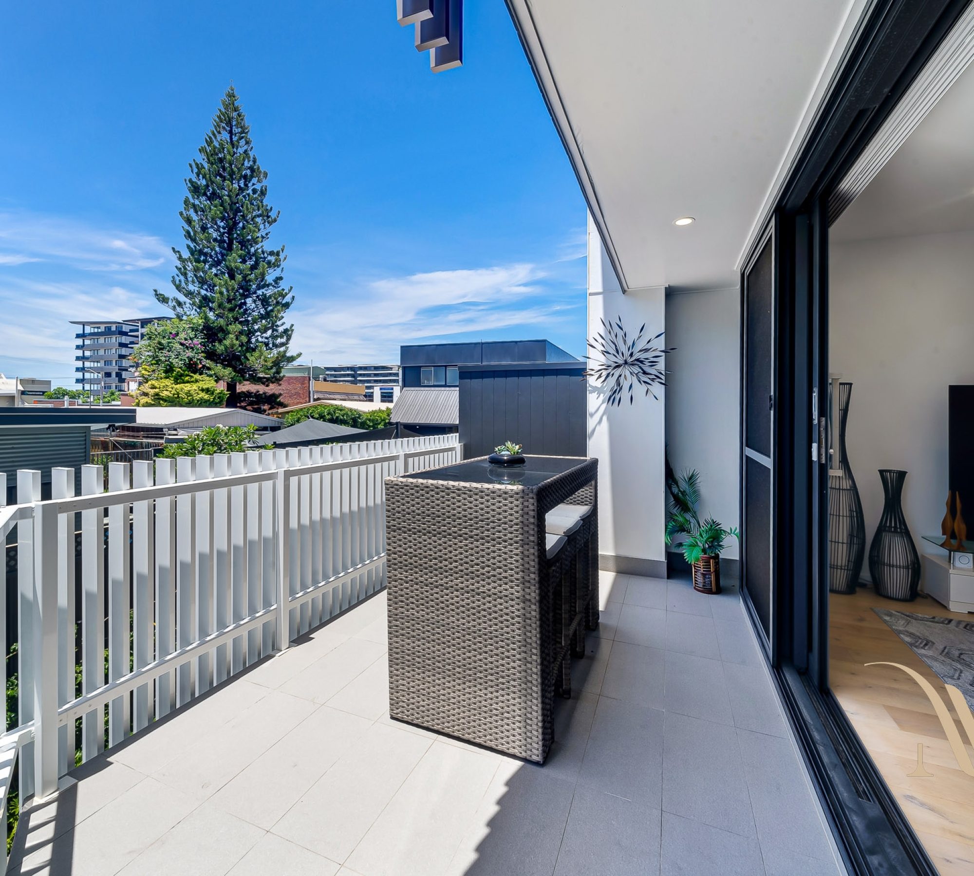 65b79bb6-a1eb-457a-b005-dffb95673ade-Palm-Beach-2026-02-18-103543-6