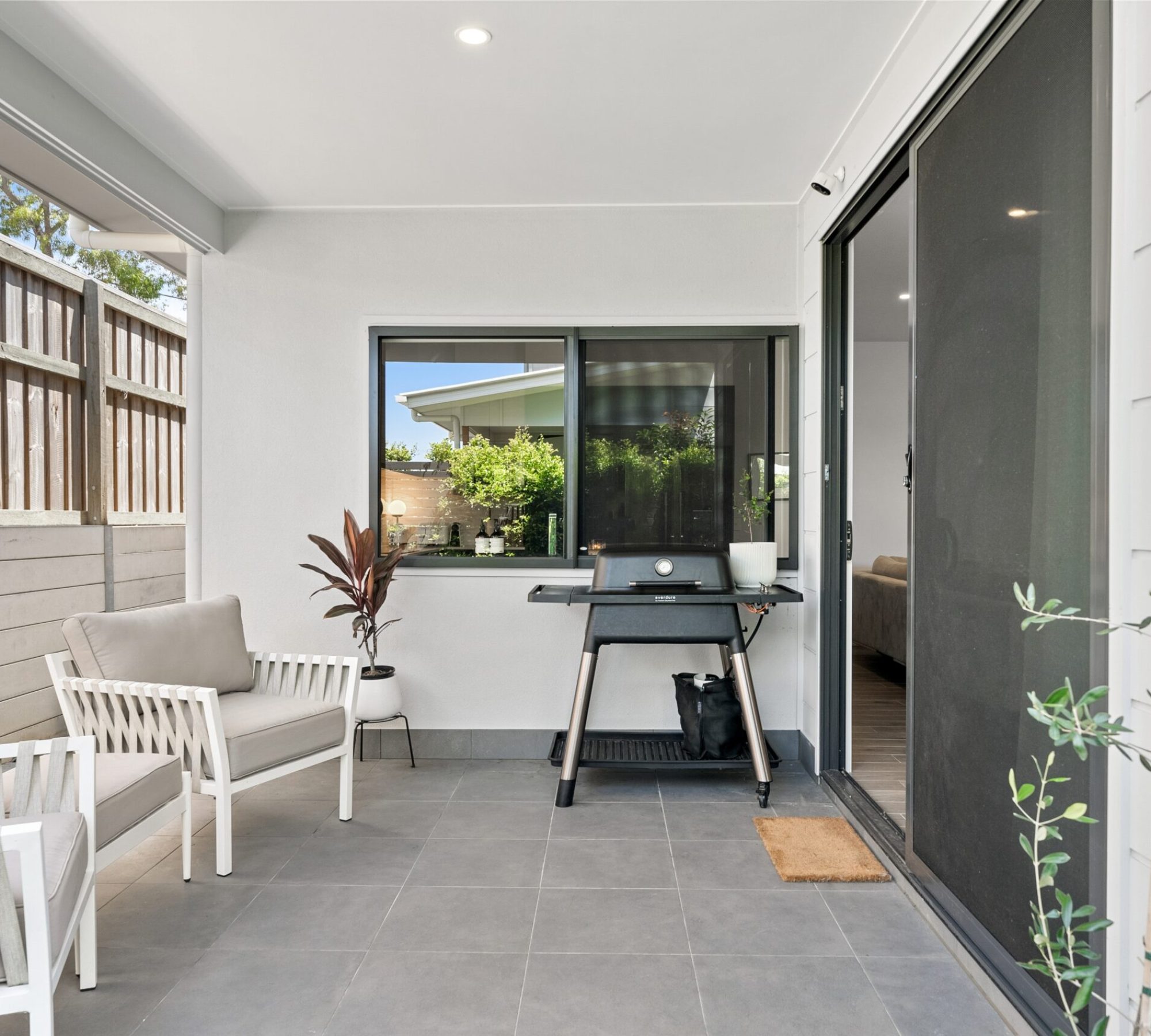 65df0aef-9c2d-4afe-8b60-a219d1efbe15-Labrador-2026-02-18-103413-5