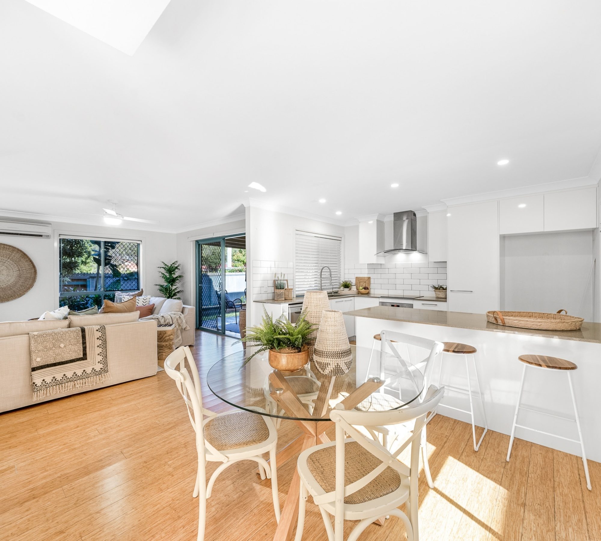 66205b14-228b-41ed-8b52-be4dc14e768d-Labrador-2026-02-18-103313-2