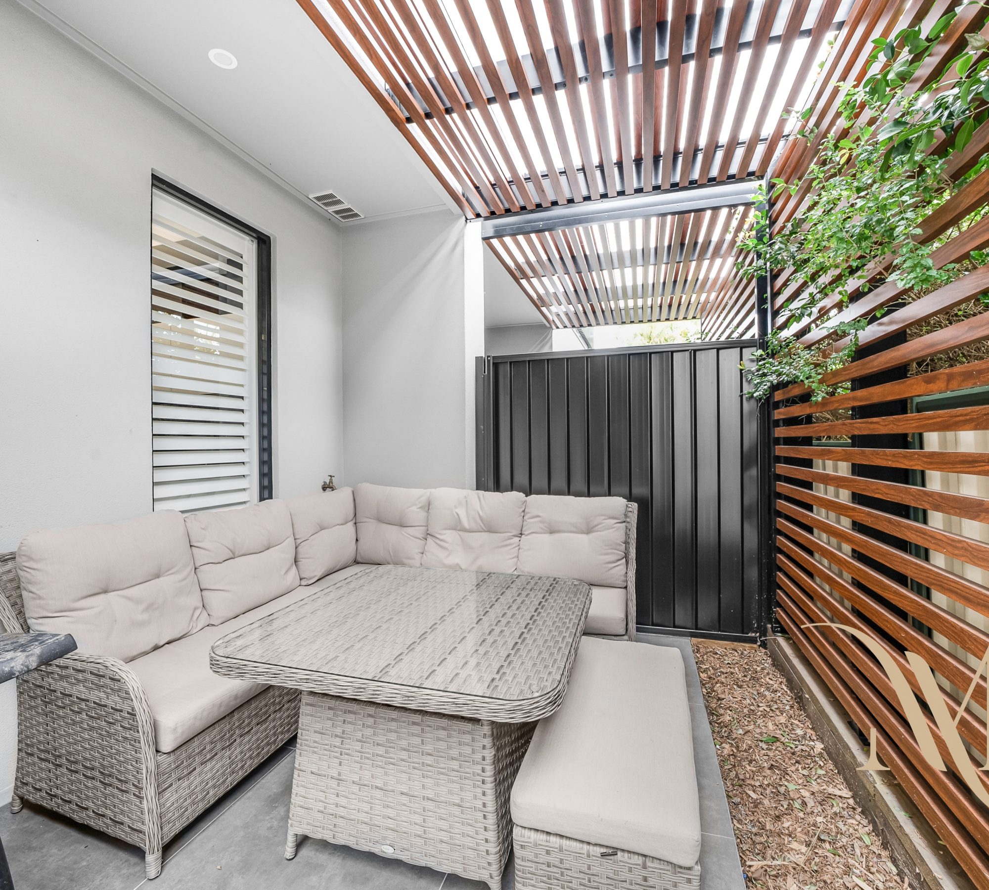 66fa4ac1-cff4-4030-ae5c-dae0cf71b3ec-Runaway-Bay-2025-12-30-152515-4