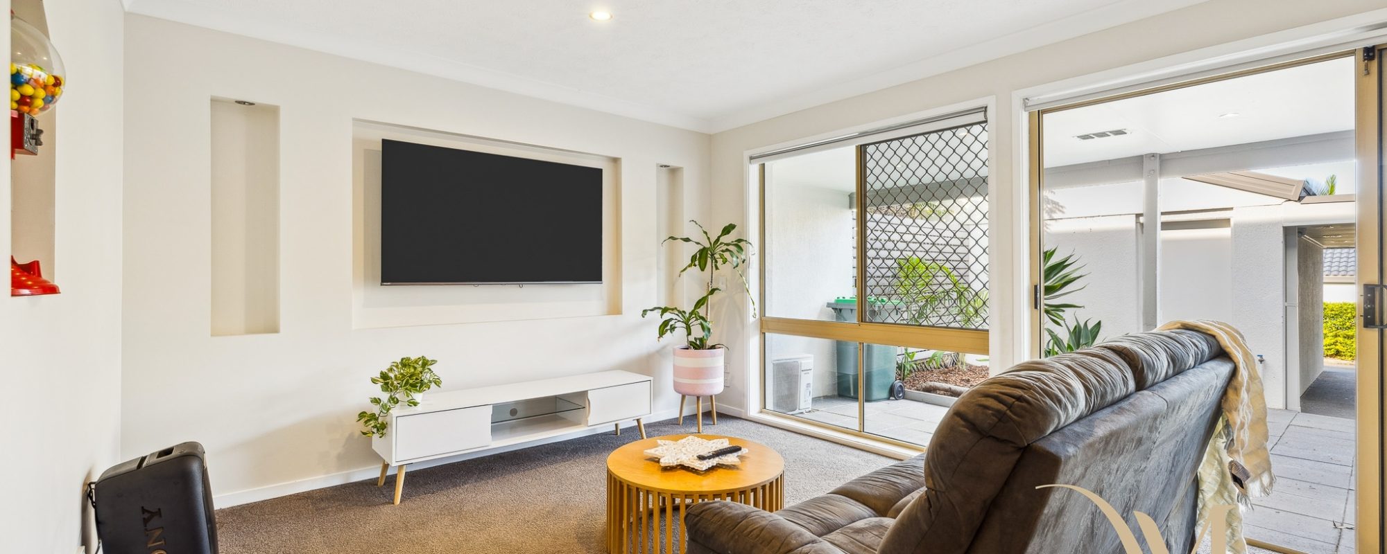 682a7a2e-072b-423e-b1d6-d4ef03a2f80e-Runaway-Bay-2025-12-30-153242-1