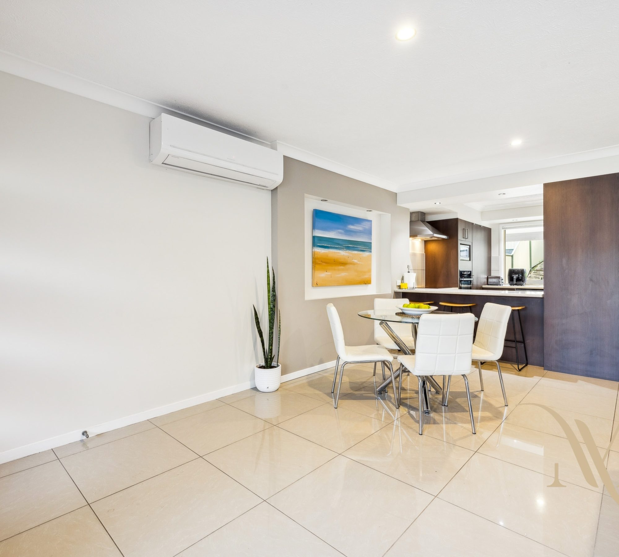 682a7a2e-072b-423e-b1d6-d4ef03a2f80e-Runaway-Bay-2025-12-30-153242-9