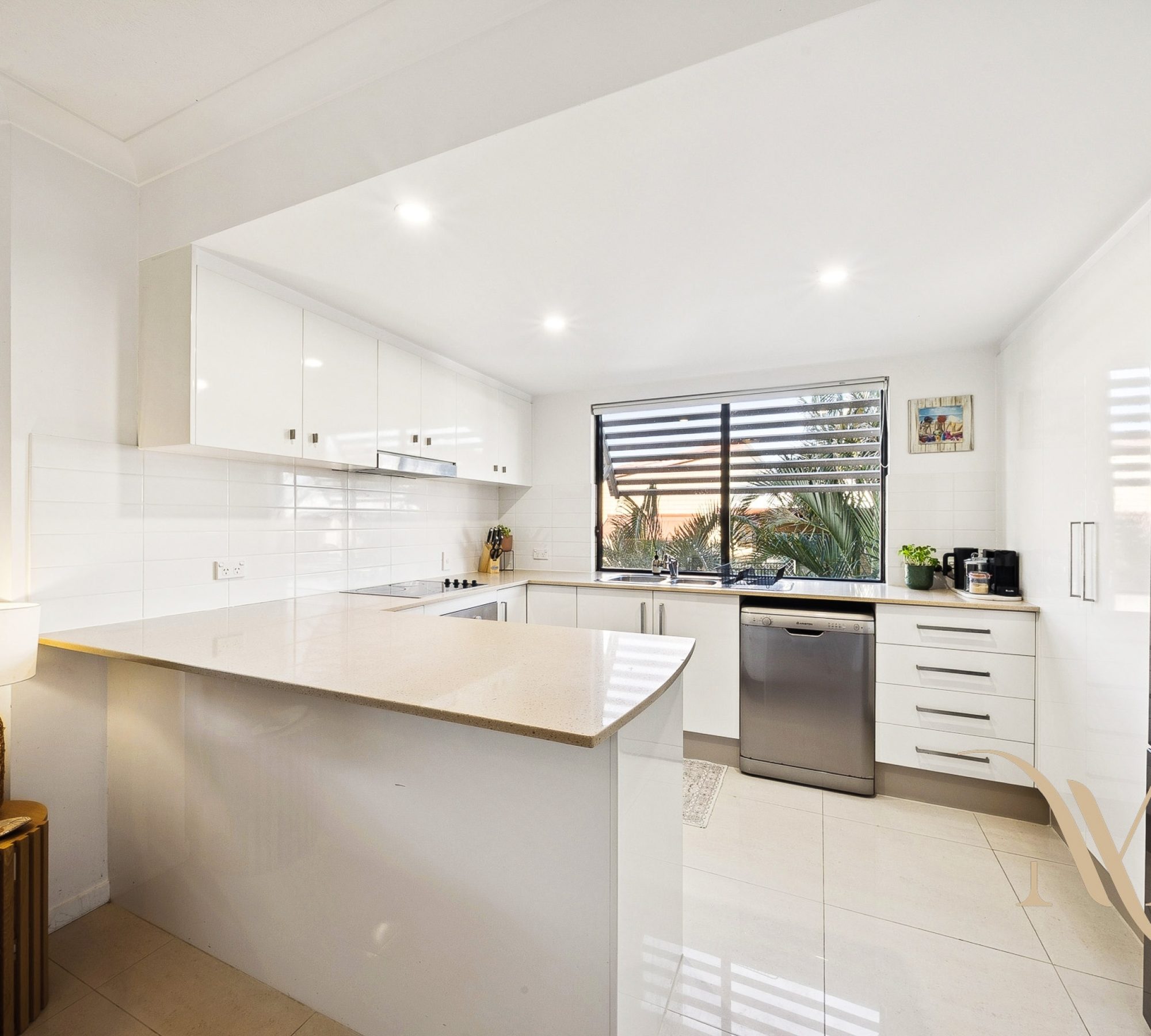 68635df0-31b1-4055-a3dd-7dd9579a272a-Labrador-2025-12-30-153348-1