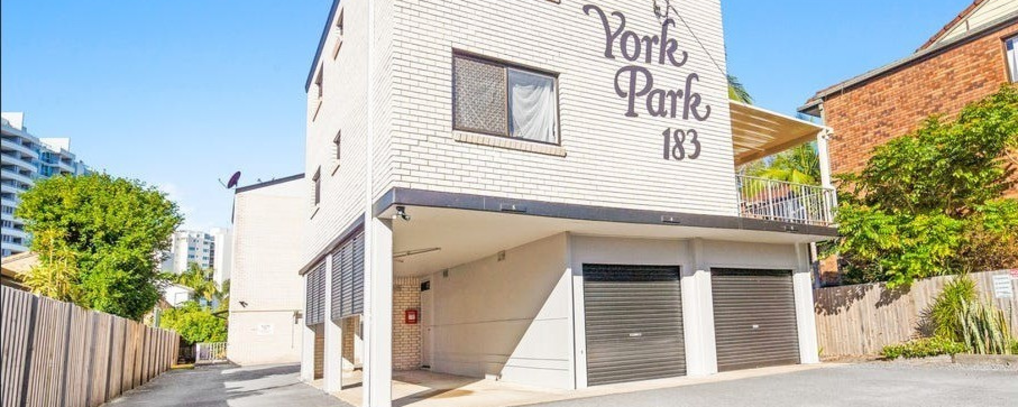 695c5c98-1bf6-4727-ba8a-8c6bc8cb7027-Labrador-2026-02-13-152315-1